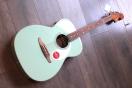 FENDER "California Standard Monterey E Surf Green"