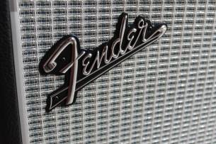 FENDER '68 Custom Pro Vibro Champ Reverb 5-Watt 1x10