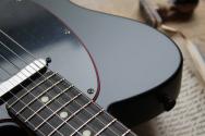FENDER Made in Japan Limited Hybrid II Telecaster, Noir, Rosewood Fingerboard, Black, GIGBAG,3, 49 KG