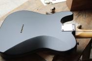 FENDER Made in Japan Limited Hybrid II Telecaster, Noir, Rosewood Fingerboard, Black, GIGBAG,3, 49 KG