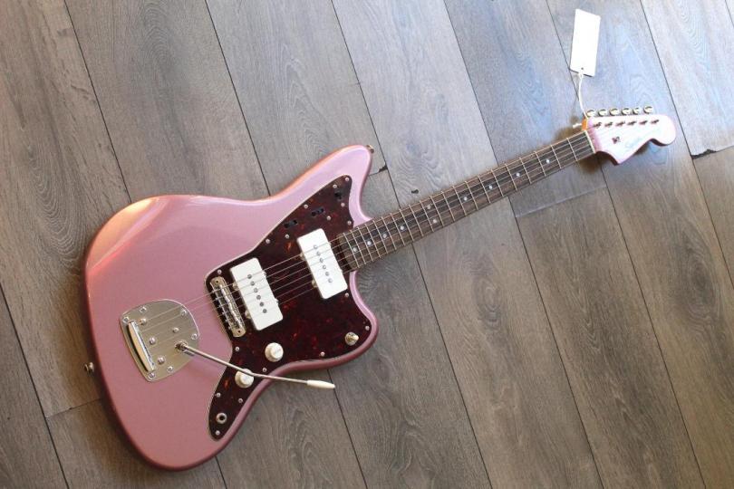SQUIER "Limited Edition Classic Vibe 60s Jazzmaster, Burgundy Mist", 3, 62 KG