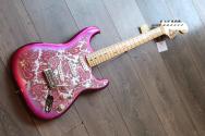 FENDER "Made in Japan Limited Stratocaster®, Maple Fingerboard, Pink Paisley" GIGBAG
