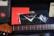 FENDER "LIMITED Custom Shop Roasted 1961 Stratocaster Super Heavy Relic Aged Natural" HARDCASE, PAPERS