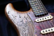 FENDER "LIMITED Custom Shop Roasted 1961 Stratocaster Super Heavy Relic Aged Natural" HARDCASE, PAPERS