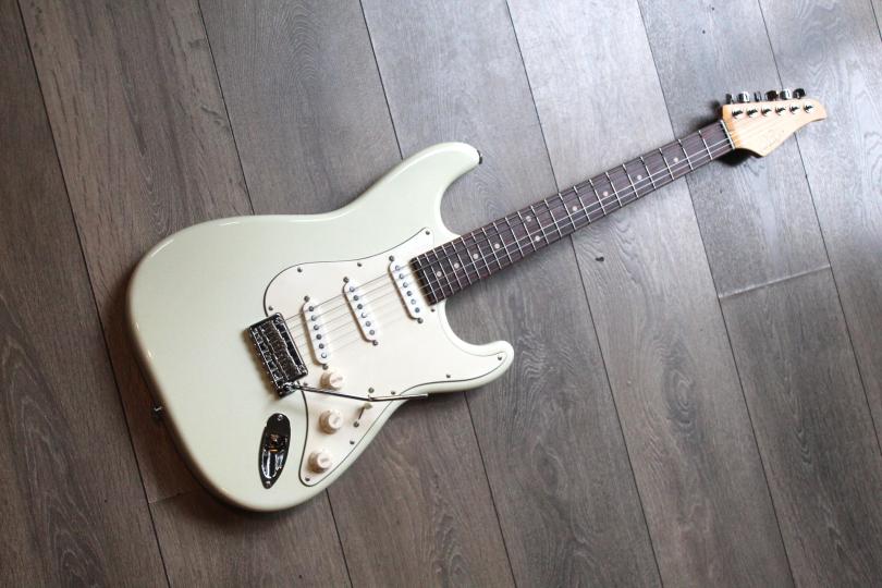 SUHR "Classic S Antique, Sonic Blue" GIGBAG, 3, 58 KG