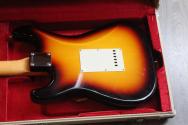 FENDER "Custom Shop Stratocaster 1962 Vintage Custom MPL TCP 3 Tone Sunburst" HARDCASE, PAPERS