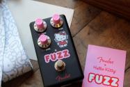 FENDER "Hello Kitty Fuzz Black"