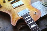 PATRICK J.EGGLE "Macon Carved Top" HARDCASE, 3, 35 KG