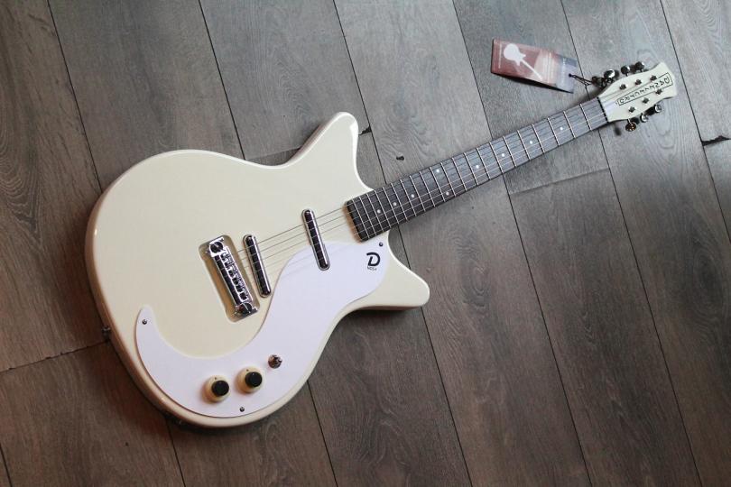 DANELECTRO "59M NOS+ DC Aged White"