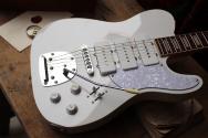 VINTAGE REVO Series Trio~ Arctic White VRBT72AW 3, 74 KG