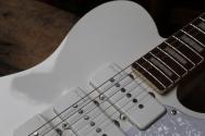 VINTAGE REVO Series Trio~ Arctic White VRBT72AW 3, 74 KG