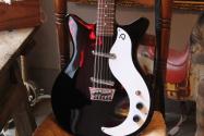 DANELECTRO Vintage 12 Strings F Hole, Black, 3, 60 KG