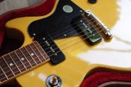 GIBSON "Les Paul Special TV Yellow" HARDCASE, 3, 74 KG