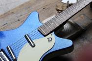 DANELECTRO 59M NOS+ Metalflake 60th Anniversary Blue Metalflake, 2, 88 KG