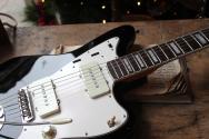 FENDER Limited Edition American Vintage II 1966 Jazzmaster®, Rosewood Fingerboard, Black, HARDCASE, PAPERS