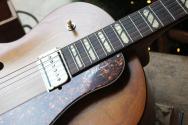 GODIN "5th Avenue Jumbo P-Rail HG"