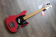 FENDER "American Pro Clasc Mustang Bass, Faded Dakota Red" GIGBAG, 3, 63 KG