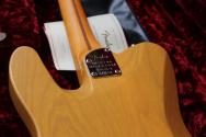 FENDER "American Ultra Luxe Vintage '50s Telecaster, Maple Fingerboard, Butterscotch Blonde" HARDCASE, 3, 40 KG