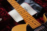 FENDER "American Ultra Luxe Vintage '50s Telecaster, Maple Fingerboard, Butterscotch Blonde" HARDCASE, 3, 40 KG