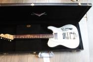 FENDER Custom Shop Limited CuNiFe Telecaster Custom Journeyman Relic, Silver Sparkle HARDCASE, 3, 75 KG