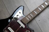 Squier "Classic Vibe '70s Jaguar, Black, India Laurel" 3, 35 KG