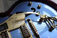 GRETSCH LIMITED Falcon Hollow Body with String-Thru Bigsby and Gold Hardware, Ebony Fingerboard, Cerulean Smoke HARDCASE