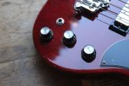 GIBSON "SG Standard Bass, Heritage Cherry" HARDCASE, PAPERS, STRAP, 3,58 KG