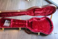 GIBSON "SG Standard Bass, Heritage Cherry" HARDCASE, PAPERS, STRAP, 3,58 KG