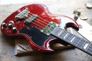 GIBSON "SG Standard Bass, Heritage Cherry" HARDCASE, PAPERS, STRAP, 3,58 KG