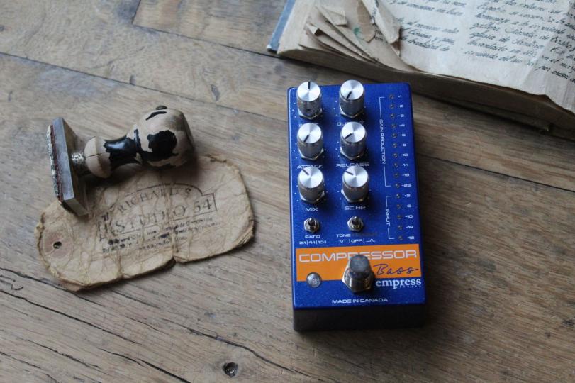 Empress "Bass Compressor Blue"