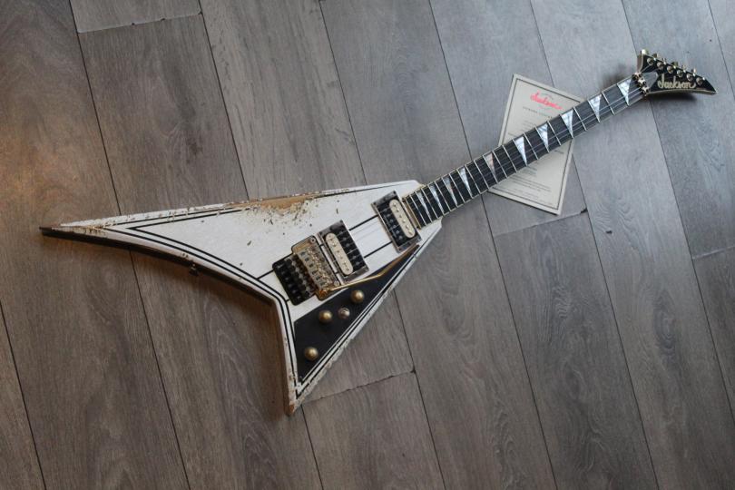JACKSON "USA Custom Shop Special Edition Rhoads Nitro Tour Vintage Pinstripes" HARDCASE, PAPERS