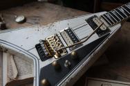 JACKSON "USA Custom Shop Special Edition Rhoads Nitro Tour Vintage Pinstripes" HARDCASE, PAPERS