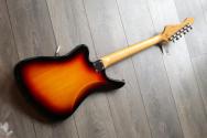 ARIA PRO II "1532 Retro, Three Tone Sunburst" 3,36 KG