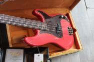 FENDER "Custom Shop Pino Palladino Signature Precision Bass Relic Fiesta Red over Desert Sand" HARDCASE, PAPERS