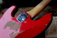 FENDER "Custom Shop Pino Palladino Signature Precision Bass Relic Fiesta Red over Desert Sand" HARDCASE, PAPERS