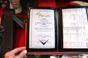 FENDER "Custom Shop Michael Landau Signature 1963 Stratocaster Fiesta Red" HARDCASE, PAPERS