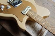 EASTMAN Fullertone SC'52 Desert Sand, GIGBAG, PAPERS, 2, 99 KG
