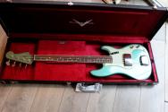 FENDER "Custom Shop Limited Precision Bass Special Journeyman Relic Aged Sherwood Green Metallic" HARDCASE, PAPERS, 4, 12 KG