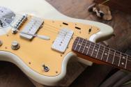 SQUIER J Mascis Jazzmaster with Laurel Fretboard, Vintage White, 3, 61 KG