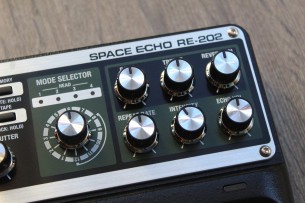 BOSS "RE- 202 Space Echo"