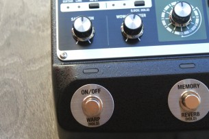 BOSS "RE- 202 Space Echo"