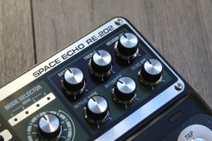 BOSS "RE- 202 Space Echo"