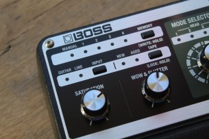 BOSS "RE- 202 Space Echo"