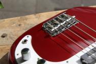 FENDER Standard Precision Bass, Candy Cola