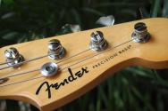 FENDER Standard Precision Bass, Candy Cola