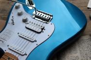 FENDER Standard HSS Aqua Marine Metallic 3, 68 KG