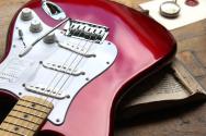 Fender Standard Stratocaster, Maple neck, Candy Cola, 3, 57 KG