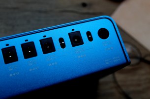 STRYMON "Zuma R300 5-Output Ultra Low-Profile High Current DC Power Supply"