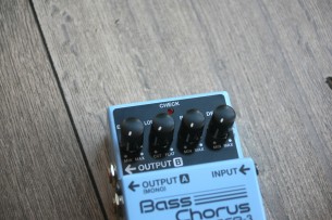 BOSS "Bass Chorus CEB-3"