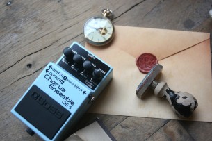 BOSS "Chorus Ensemble CE-5"